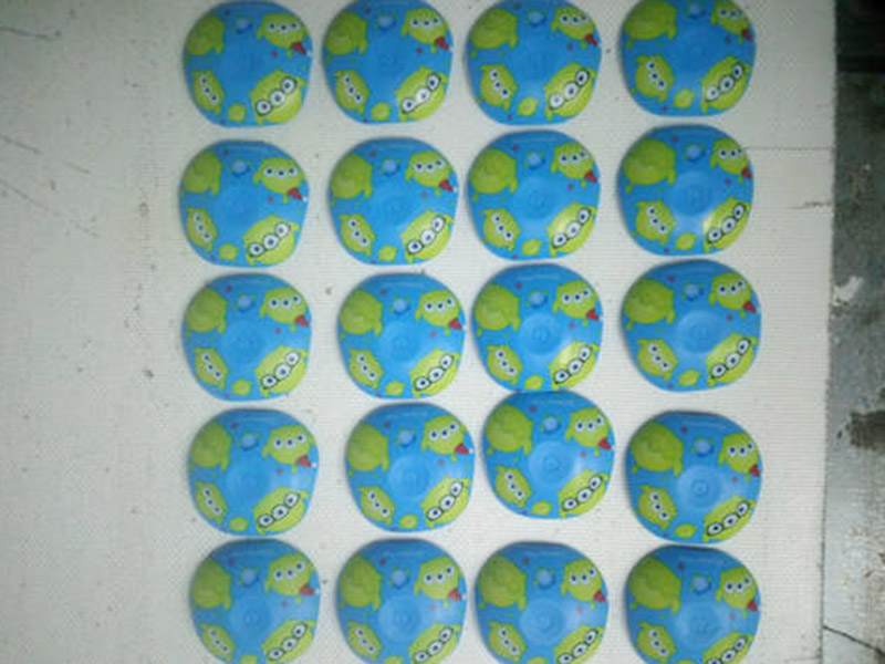 熱轉(zhuǎn)印擺地?cái)傂枰啻蟮碾娖?？電瓶容量選擇與使用技巧解析